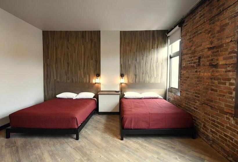 غرفة قياسية, Crosby Lofts