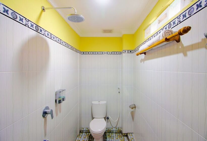 Люкс Повышенной Комфортности, Oyo 2047 Opak Village Bed & Breakfast