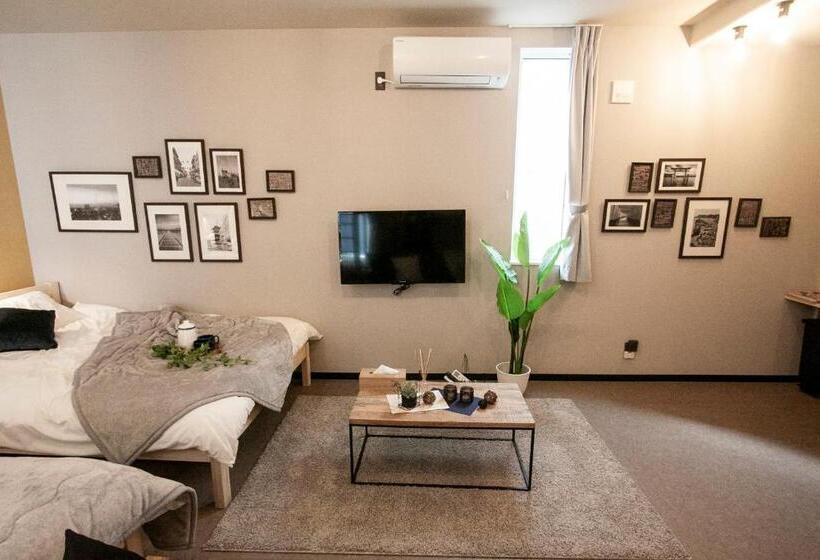 غرفة عائلية, Uchi Living Stay Ekolu