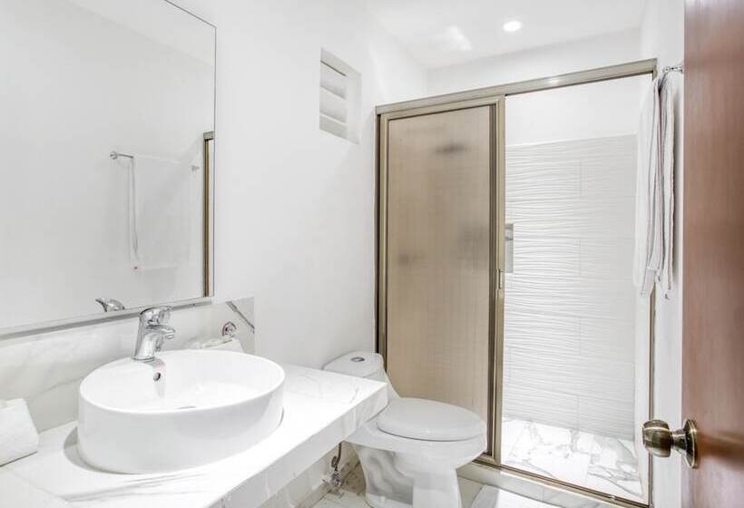 标准间, Capital O Hotel Yukon