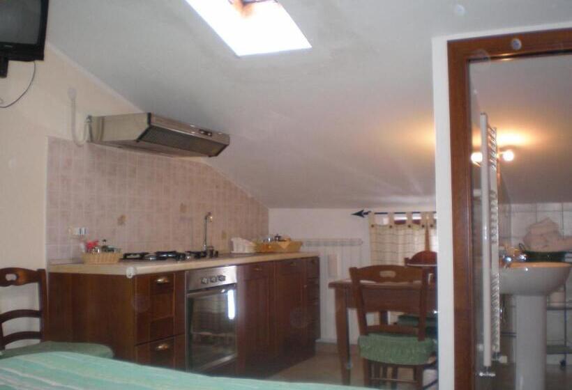 استودیوی استاندارد, Agriturismo Fonte Lupini