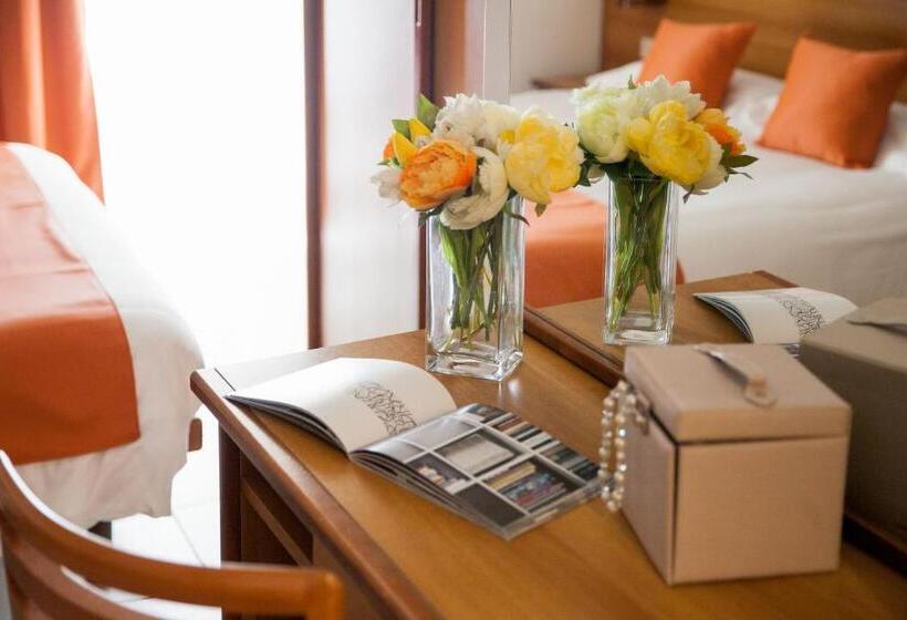 חדר סטנדרט, Gilda