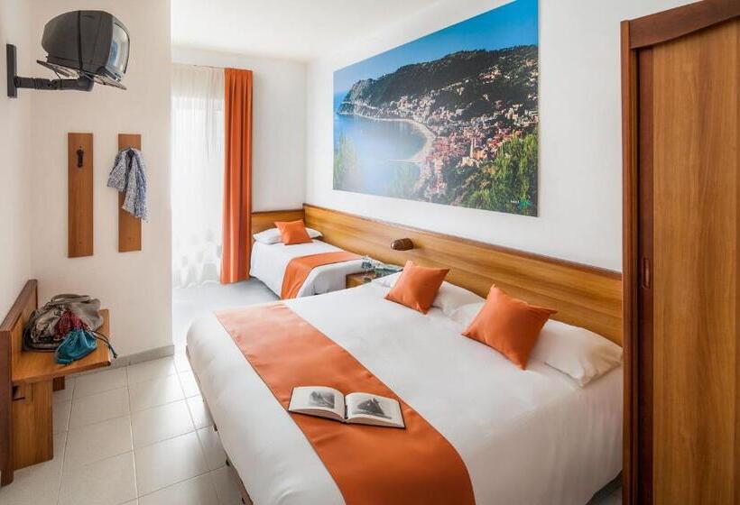 חדר סטנדרט לשלושה, Gilda