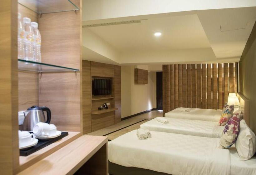 豪华家庭房间, Mornington Hotel Waterfront Lumut