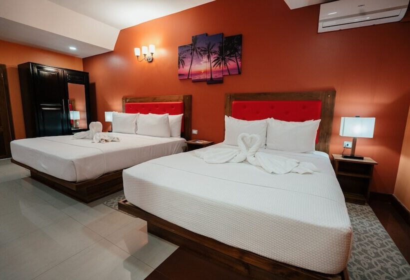 Deluxe Driepersoonskamer, Runway