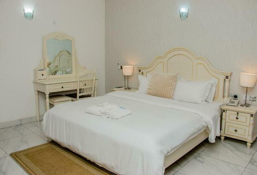 اتاق سوپریور با تخت بزرگ, Signature By Royalty