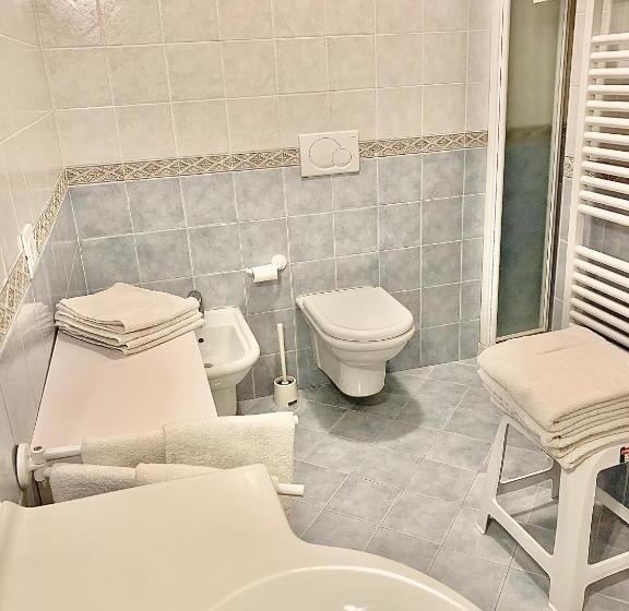 شقة غرفة واحدة, Appartamenti Sissi