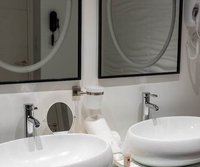 اتاق لوکس, Ker San Telmo