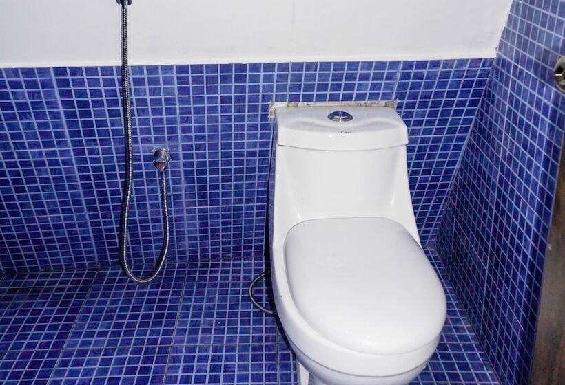 디럭스 룸, Xoxo Hostel