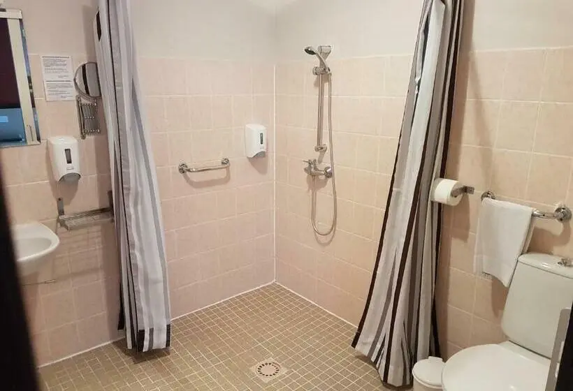 身障者適用スタンダードルーム, Hôtel Les Gabarres