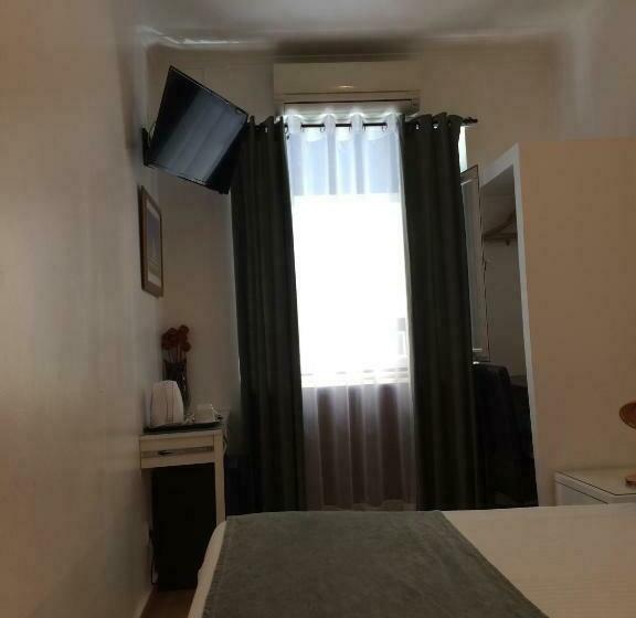 اتاق عادی, Anjo Azul