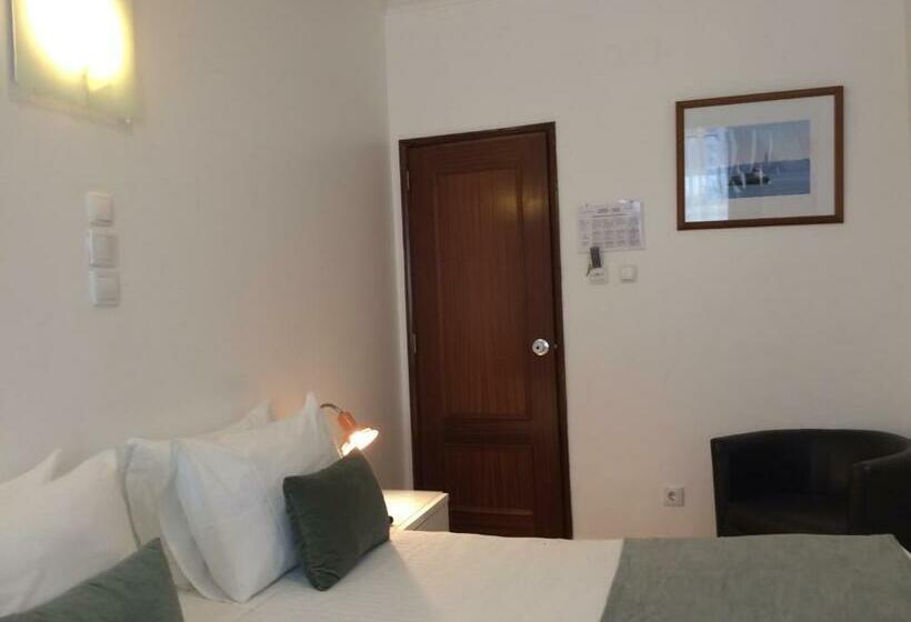 اتاق عادی, Anjo Azul