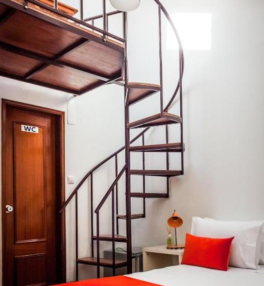 اتاق استاندارد, Anjo Azul