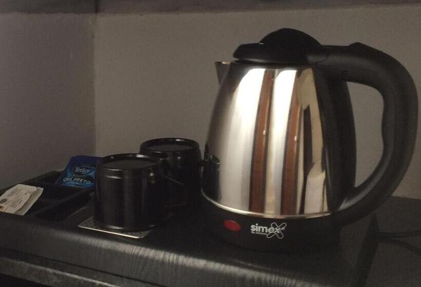 اتاق استاندارد با بالکن, Anjo Azul