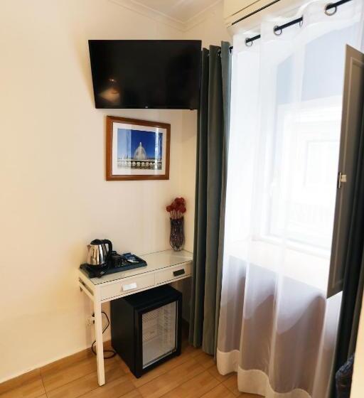 اتاق عادی, Anjo Azul