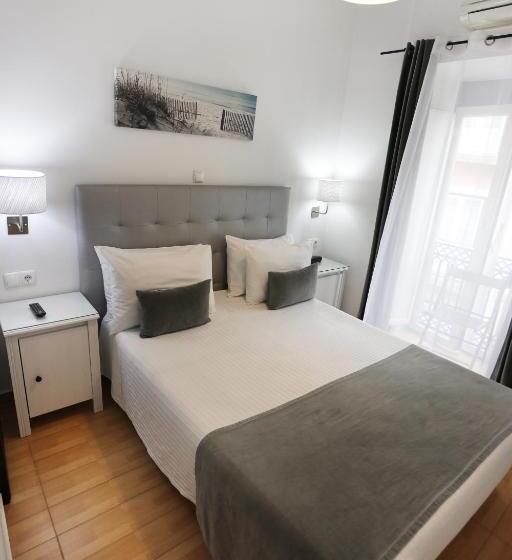 اتاق استاندارد, Anjo Azul