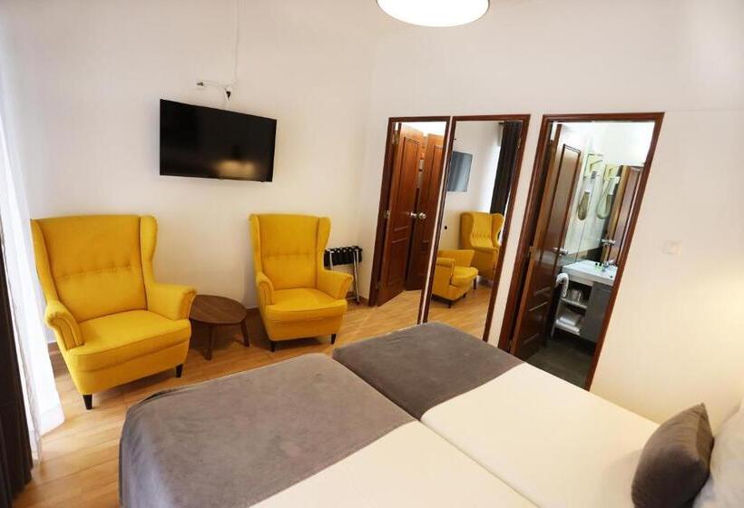 اتاق سوپریور, Anjo Azul