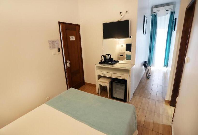 اتاق استاندارد با بالکن, Anjo Azul