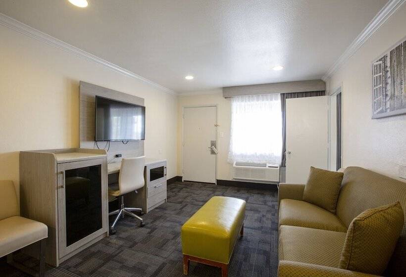 Президентский Люкс, Aspen Flagstaff/ Grand Canyon Innsuites