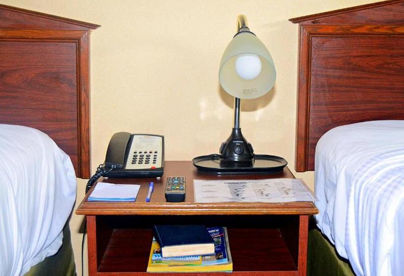 غرفه قياسيه سريرين مزدوجين, Baymont By Wyndham Valdosta At Valdosta Mall