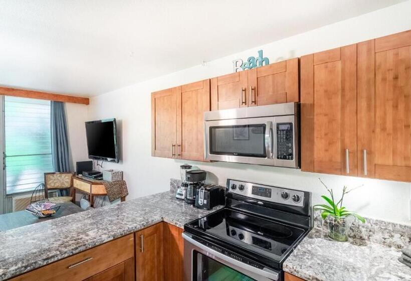 Апартаменты 1 Спальня, Deluxe Kihei Kai Nani Maui Beach Condos