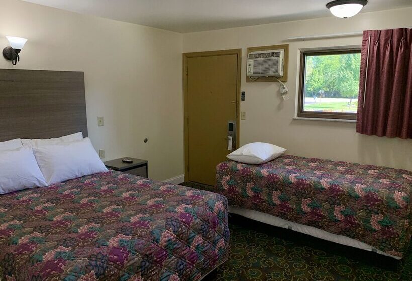 スタンダードルーム, Kingsway Inn