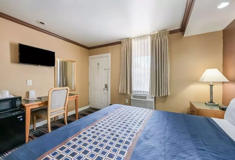 Deluxe-huone, Knights Inn Trevose