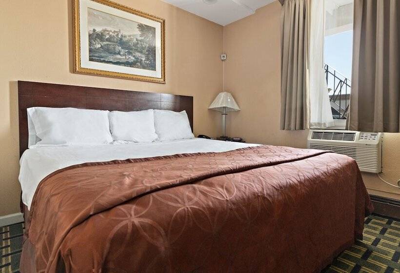 デラックスルーム, Knights Inn Trevose