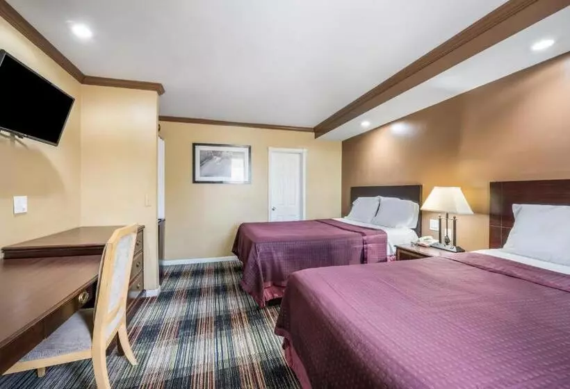 Standard-huone, Knights Inn Trevose
