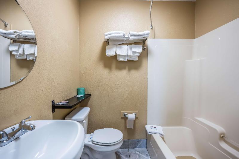 デラックスルーム, Knights Inn Trevose