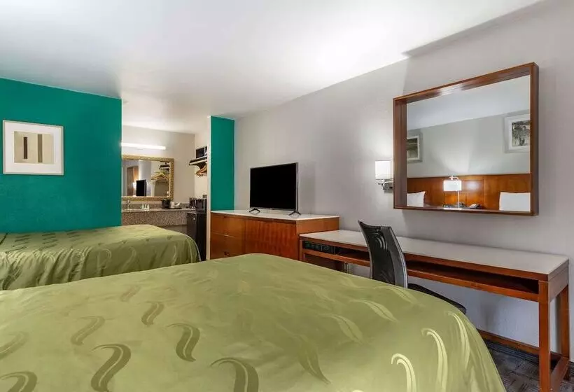 ２ダブルベッドのスタンダードルーム, Quality Inn Covington