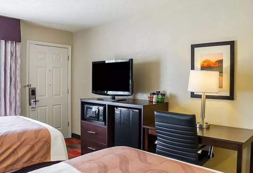 ２ダブルベッドのスタンダードルーム, Quality Inn Vicksburg