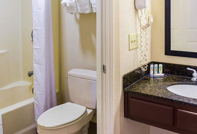 Номер Стандарт 2 Двуспальные Кровати, Quality Inn Vicksburg