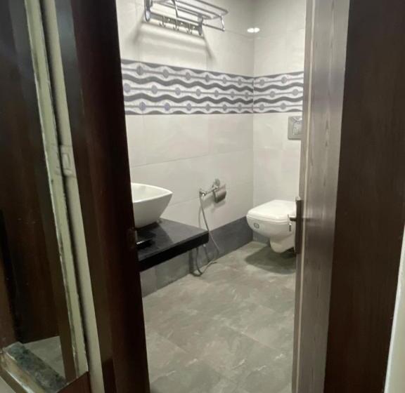 Номер Economy, Hari Palace