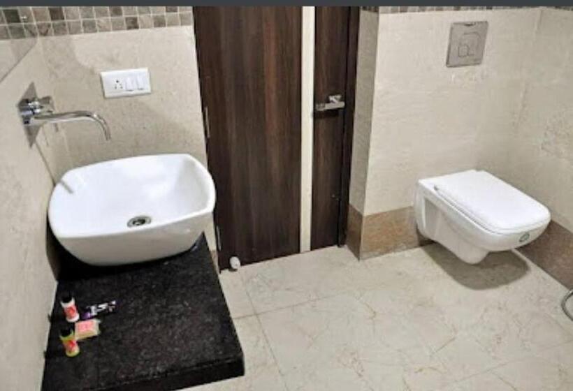 Номер Deluxe, Hari Palace