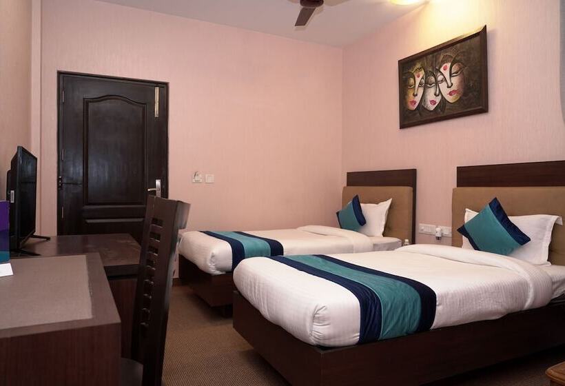 Номер Superior, Mint Metropolitan Grand