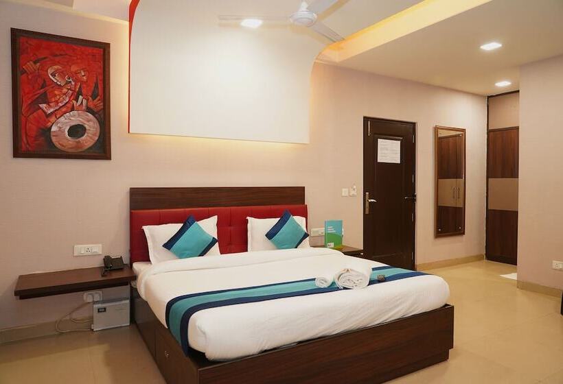 Номер Superior, Mint Metropolitan Grand