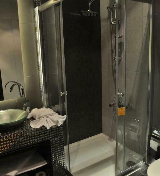 标准间, Bab I Zer