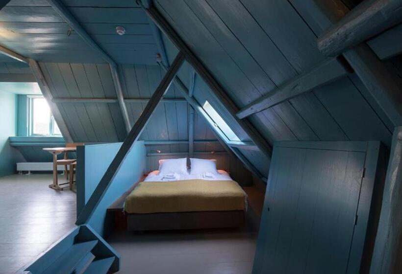 Студия Deluxe, Omke Jan