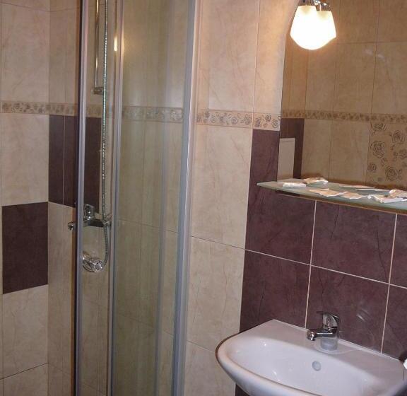 شقة غرفة واحدة, Yassen Holiday Village