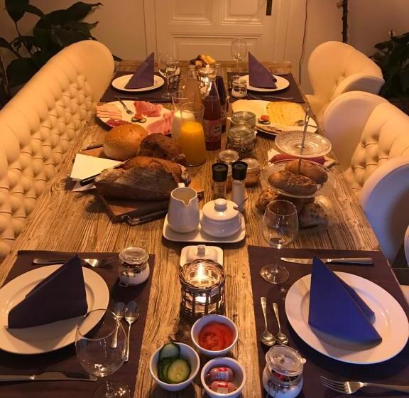 디럭스 룸, B&b Holset70