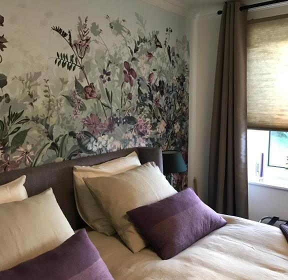 디럭스 룸, B&b Holset70