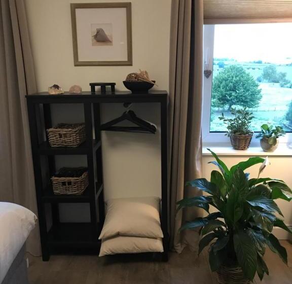 디럭스 룸, B&b Holset70