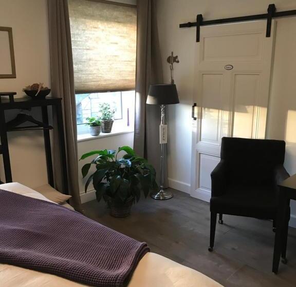 디럭스 룸, B&b Holset70