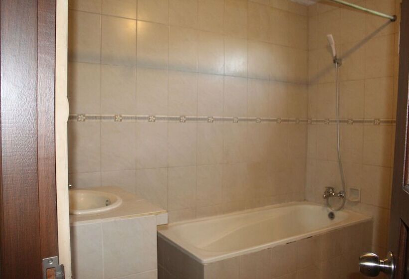 غرفة ديلوكس, Curve House Umalas