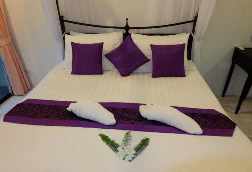 Sviitti Allasnäkymä, Rawai Suites Phuket