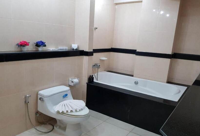 Standard-huone 2 Parivuodetta, Rawai Suites Phuket