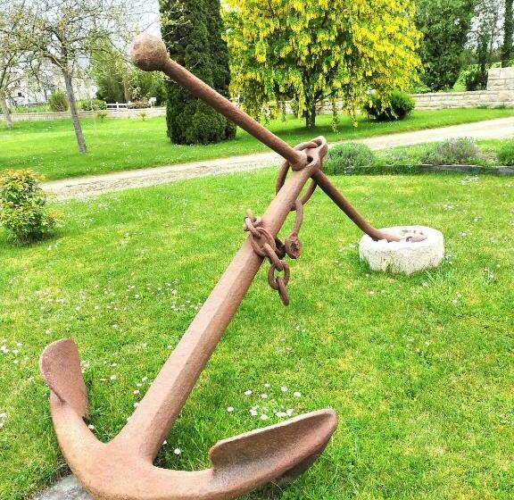 适合残疾人使用的标准间, Petit Châtelet Bis