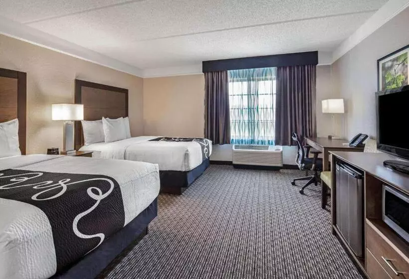 2ダブルベッドのスタンダードルーム, La Quinta By Wyndham Miami Airport West