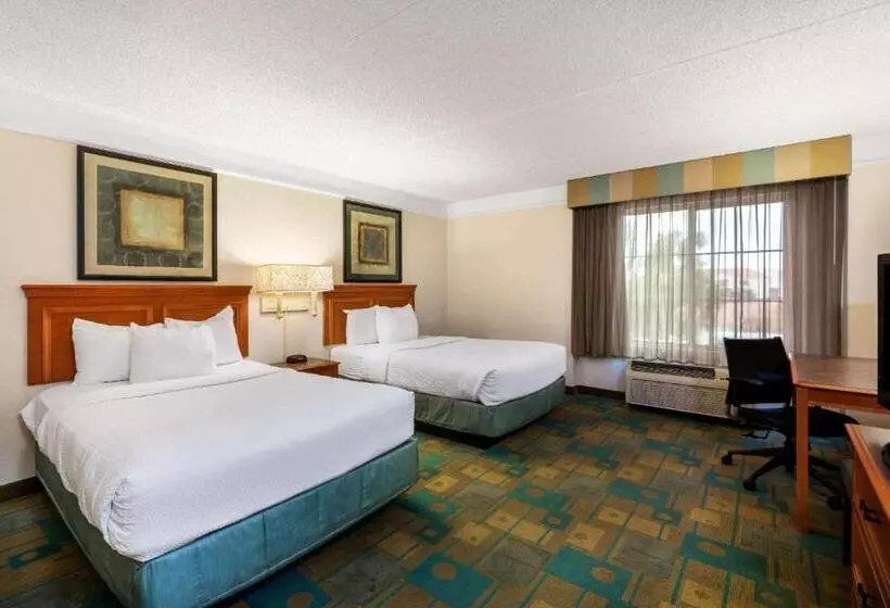 ２ダブルベッドのスタンダードルーム, La Quinta By Wyndham Phoenix West Peoria